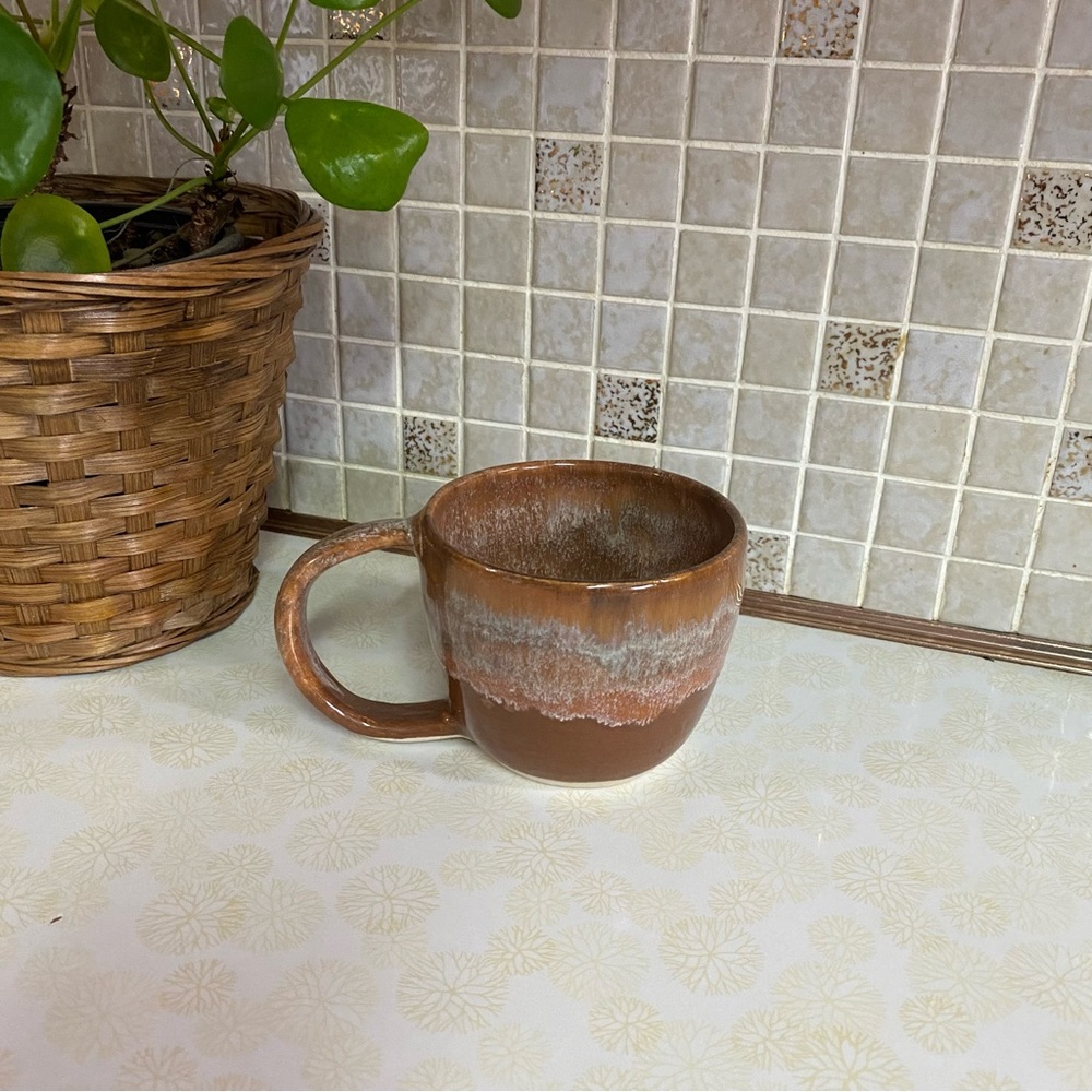 Vintage pottery mug dragonfly stamp signature handmade studio‎ pottery